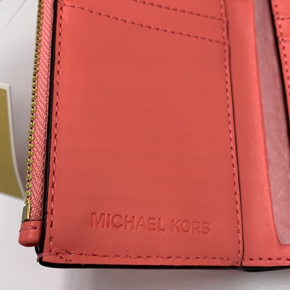NWT MICHAEL KORS CARMEN MEDIUM FLAP BIFOLD WALLET GRAPEFRUIT COLOR - Picture 11 of 16